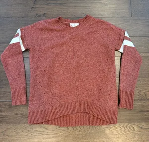 Pink Rose Rust Crewneck Sweater with White Sleeve Stripes Size Medium - P27 thumbnail 1