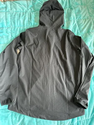 Vuori Outdoor Trainer Shell Jacket thumbnail 6