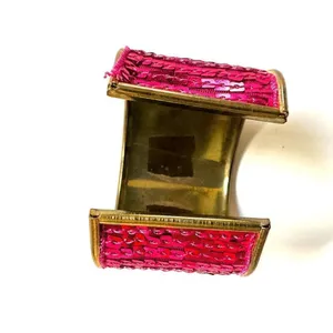 Pink sequin cuff bracelet Pink thumbnail 5
