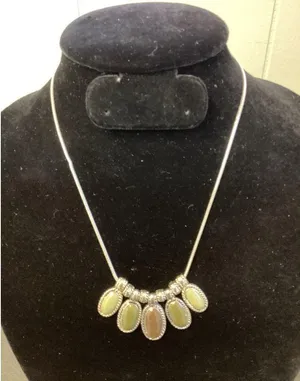 Vintage KC Mark Earthtone Cabochon Pendants Silvertone Necklace (687) thumbnail 2