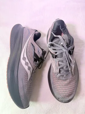 Saucony Women's Grey and Pink PWRRUN+ Running Shoe thumbnail 5