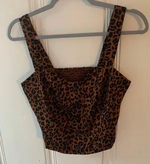 Leopard Button Cropped Tank Blouse 2 thumbnail 1