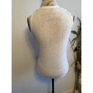 Lululemon White Sleeveless Tank Top Activewear Twist Front Athletic‎ Yoga thumbnail 2