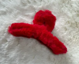 Red Fluffy Claw Clip thumbnail 1