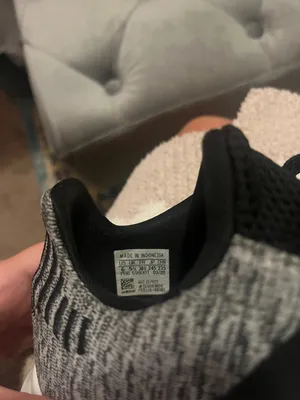Adidas Shoes thumbnail 2