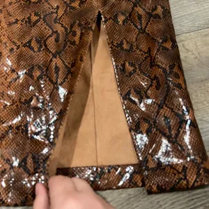 Express x Negin Mirsalehi Snakeskin Leather-like Midi Skirt‎ 10 thumbnail 10