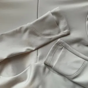 Alo Yoga Airlift Winter Warm Ski Time Long Sleeve Ivory XS thumbnail 5