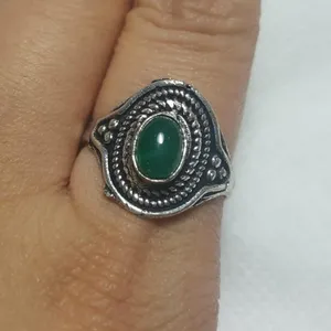 Natural Green Onyx 925 Silver Gemstone Ring Size 8 thumbnail 1