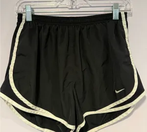 Nike Black‎ and White Women's Athletic Shorts thumbnail 1