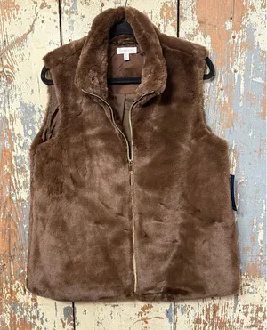 NWT Crown & Ivy Zip-Up Fur Vest Winter Women's Size Large thumbnail 1