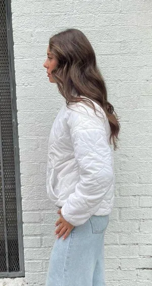 White quilted puffer jacket with pockets sz s thumbnail 2