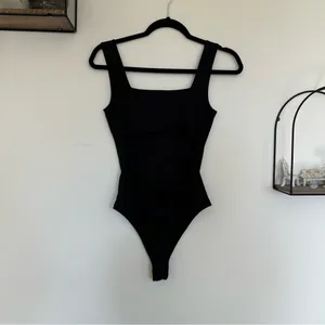Lulus Black Open Back Cut Out One‎ Piece Bodysuit Size Small thumbnail 2