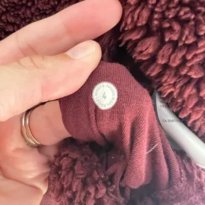 LULULEMON- Textured Fleece 1/2 Zip Red Merlot Pullover Hoodie Warm Comfy Cozy thumbnail 7