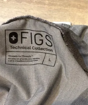 FIGS Sz L Scrub Top! No :( thumbnail 6