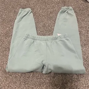 Aritzia TNA Cozy AF Jogger Sweatpants thumbnail 1