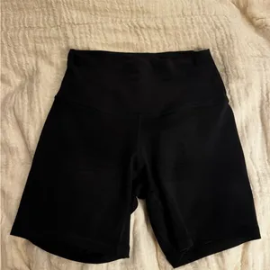 lululemon align biker shorts thumbnail 3