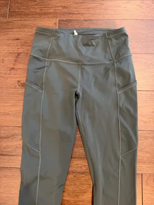 lululemon athletica Fast and Free High-Rise Green Leggings Size 6 - C53-020 thumbnail 3