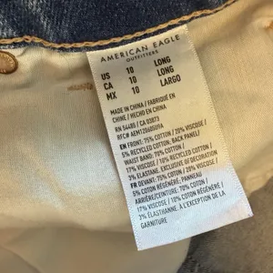 American Eagle 10 Long Distressed Denim Blue Jeans Capsule Skater Hipster thumbnail 5