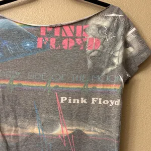 Pink Floyd Dark Side of the Moon Gray Graphic Concert Band Tee Rainbow Print M/L thumbnail 7