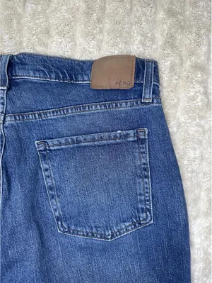 Aeropostale Mom Jean medium wash denim jeans Size 12 high rise vintage-inspired thumbnail 9