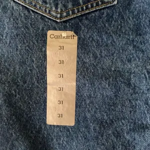 Carhartt NWT Relaxed Fit Denim Jean Shorts Size 31 Made in USA Workwear thumbnail 8