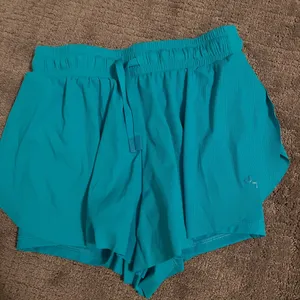 target blue flowy shorts size xs!! thumbnail 3