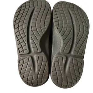 Oofos Ooriginal Thong Recovery Sandals Comfort Flip Flop- Black 2.0 size 8 thumbnail 8