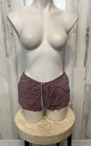 Victoria's Secret Shorts thumbnail 1