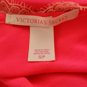 Victoria's Secret Lace Plunge Slip Hot Pink Size Small thumbnail 6