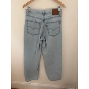 Levis‎ Baggy Dad Jeans Light Wash Blue Wide Leg 100% Cotton Denim 27 thumbnail 3