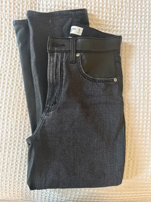 Abercrombie Ankle High-Rise Jeans thumbnail 5