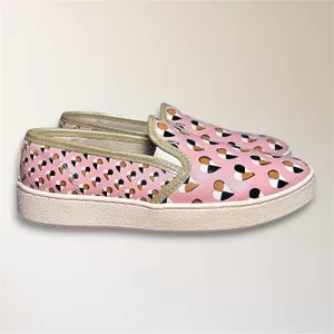 Coach 8B Pink Heart Print Slip On Sneakers Metallic Gold Trim FG2113‎ Travel thumbnail 4