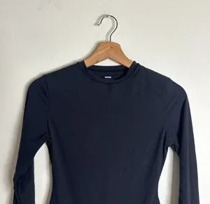 SKIMS Fits Everybody Long Sleeve Bodysuit M thumbnail 4