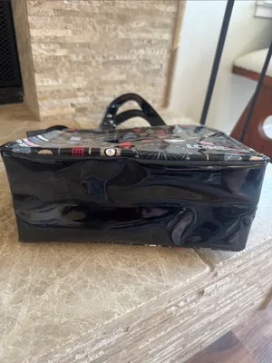 Harrods Black Vinyl Tote with Red and Gold London Motif thumbnail 2