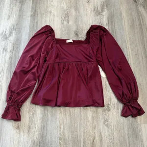 Altar'd State Burgundy Satin Peplum Top Square Neck Smocked Back Size Medium NEW thumbnail 4