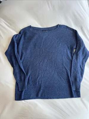 Ladies American Eagle Outfitters Dark Blue Crewneck Sweater thumbnail 2