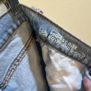American Eagle size 6 High Rise rainbow patchwork 90’s Boyfriend Shorts thumbnail 6