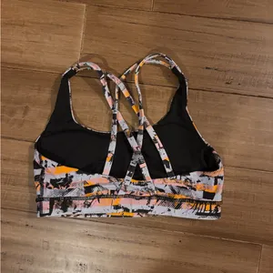 Lululemon sports bra thumbnail 2
