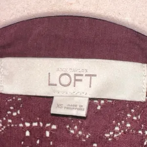 LOFT Burgundy‎ Lace Button Up Blouse XS Sheer Long Sleeve Feminine Top thumbnail 6