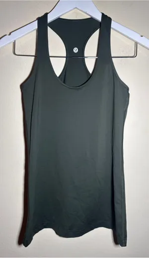 Lululemon Racerback Tank Top Green Sz 6 thumbnail 1