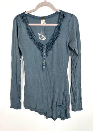 Free‎ people blue crochet Henley top thumbnail 1