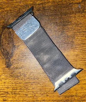 Apple Silver Milanese Loop thumbnail 3