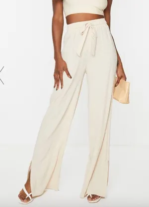 Pretty Little Thing Trousers thumbnail 1