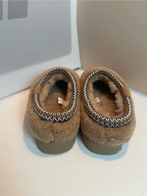 UGG TASMAN MAXI CURLY Plush Sheepskin Slip-on Chestnut Clogs Mules S US 9 thumbnail 3