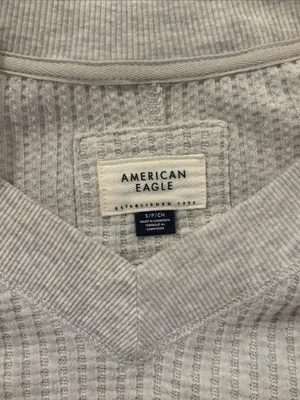 American Eagle Light Gray V-Neck Waffle Knit Oversized Sweater thumbnail 2