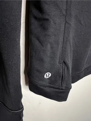 Lululemon Close To‎ Crossing Black Rulu Long Sleeve Athletic Top thumbnail 9