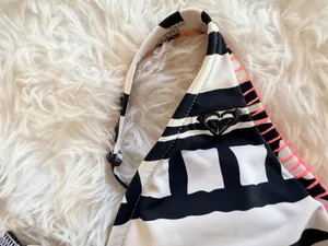 Roxy Swim Y2K Bikini Top Size S Black and White Geometric Print thumbnail 2