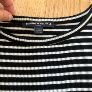 Brandy‎ Melville Black White Striped Ribbed Knit Short Sleeve T-Shirt Dress OS thumbnail 4