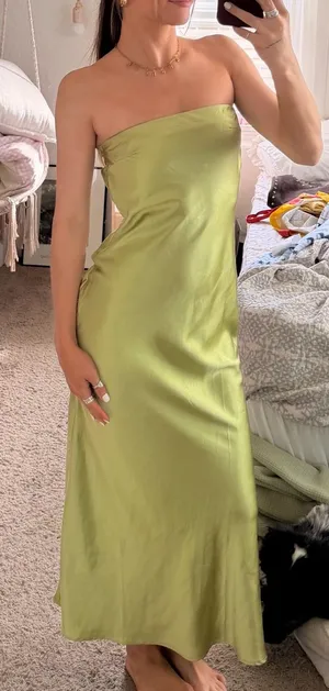 Princess Polly Maxi silk dress  thumbnail 1