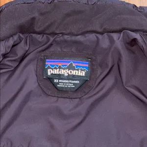 Patagonia Woman’s‎ Radalie Insulated Parka Quilted Jacket size XS thumbnail 5